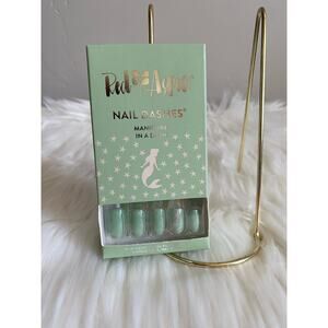 Red Aspen Nail Dashes- Star of the Sea